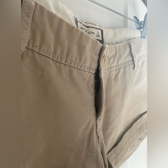 Abercrombie Shorts - Khaki - Picture 3 of 5